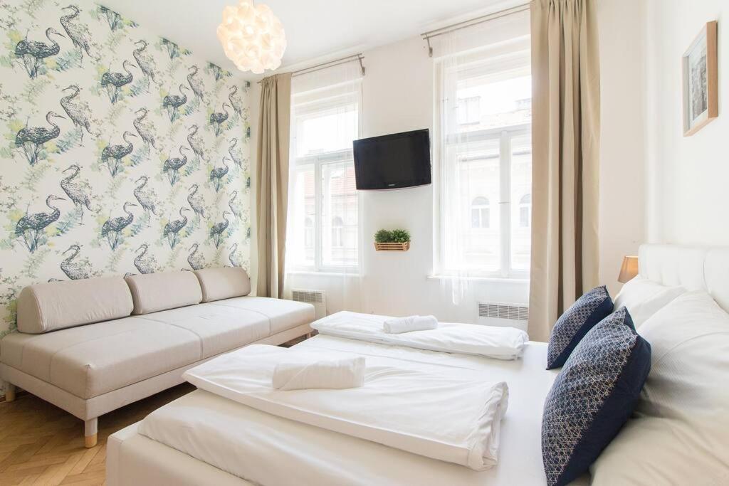 Studio In The Historic Center Apartment Praga Exterior foto