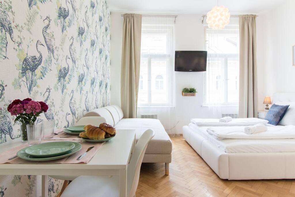Studio In The Historic Center Apartment Praga Exterior foto